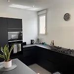 Apartment Le Cinquante-deux De Charme