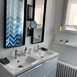 Apartment Le Cinquante-deux De Charme Reims